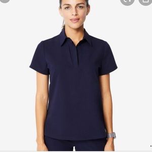 Figs navy top